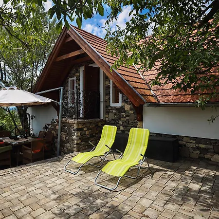 Kali Borhaz - Nyaralohazak * Köveskál