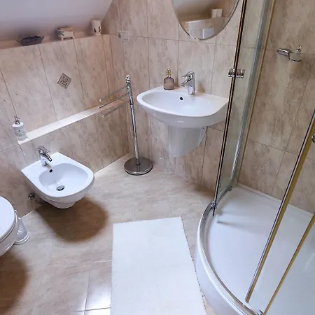 Kali Borhaz - Nyaralohazak Hébergement de vacances *