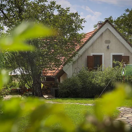 Kali Borhaz - Nyaralohazak Hébergement de vacances *